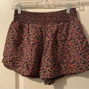 Flowy prana shorts - Size S